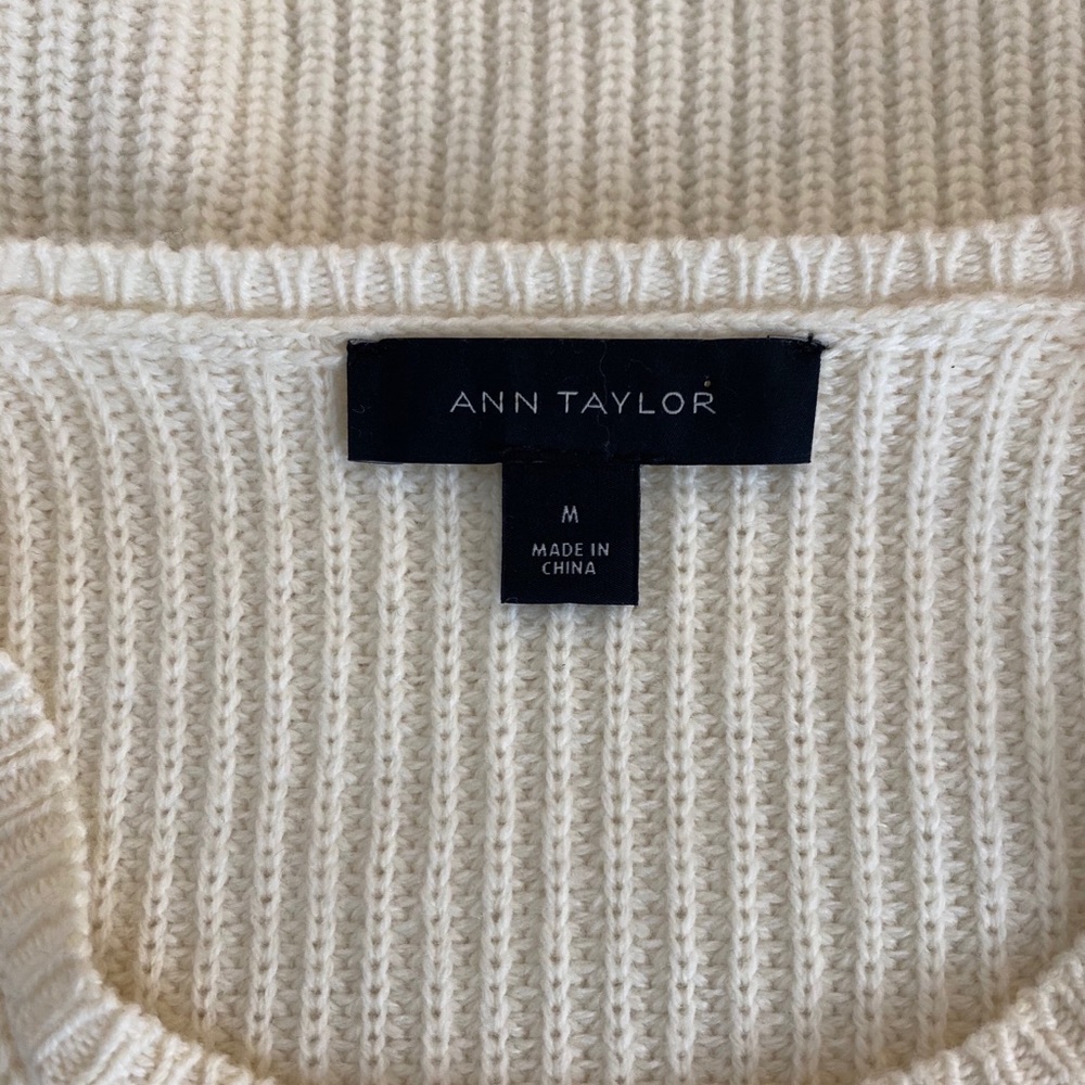💕🌵Ann Taylor Wool Cashmere Ruffle Sleeve Sweater - Picture 5 of 7